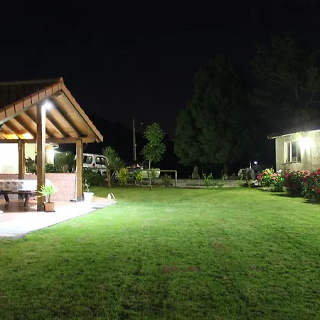 El Cerezal Country house *